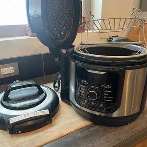 Ninja Foodi Deluxe XL 8qt Cooker/air fryer